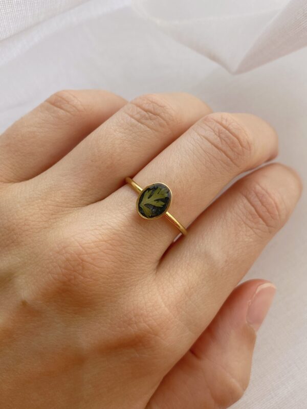 Bague petite plante