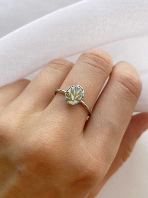 Bague petite plante